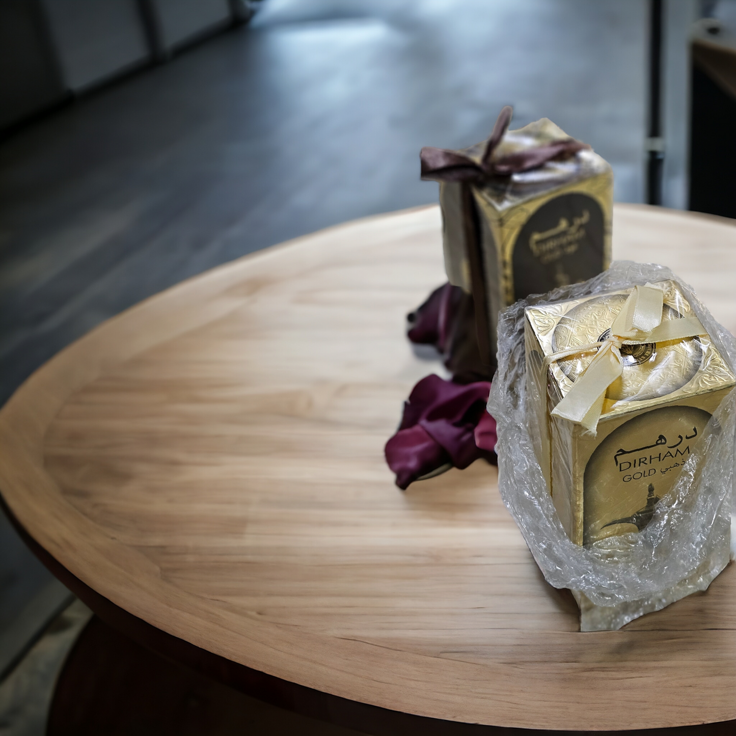 Ard Al Zaafaran Dhiram Oud - Gold