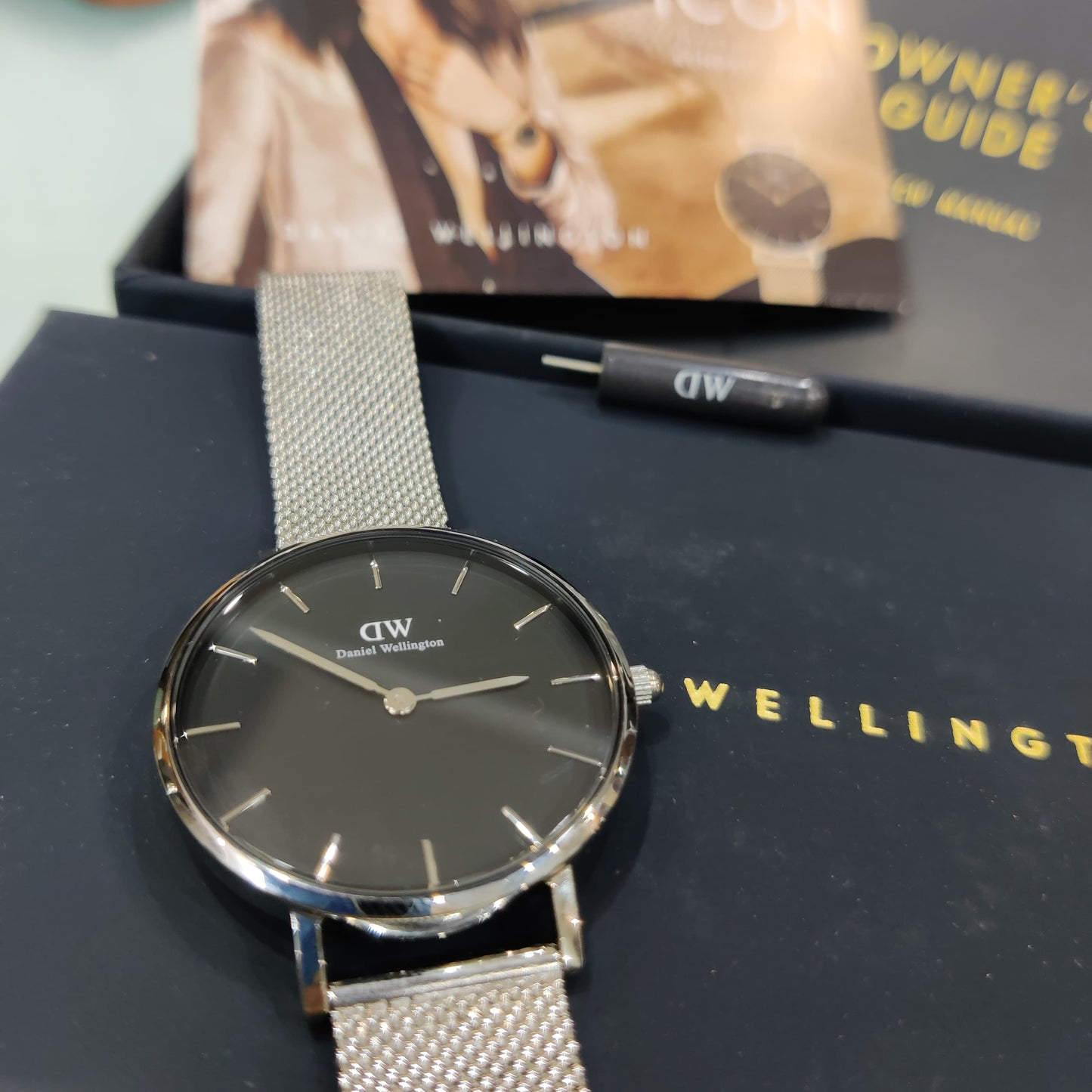 DW-Icon Luxe Edition Black Dial Watch